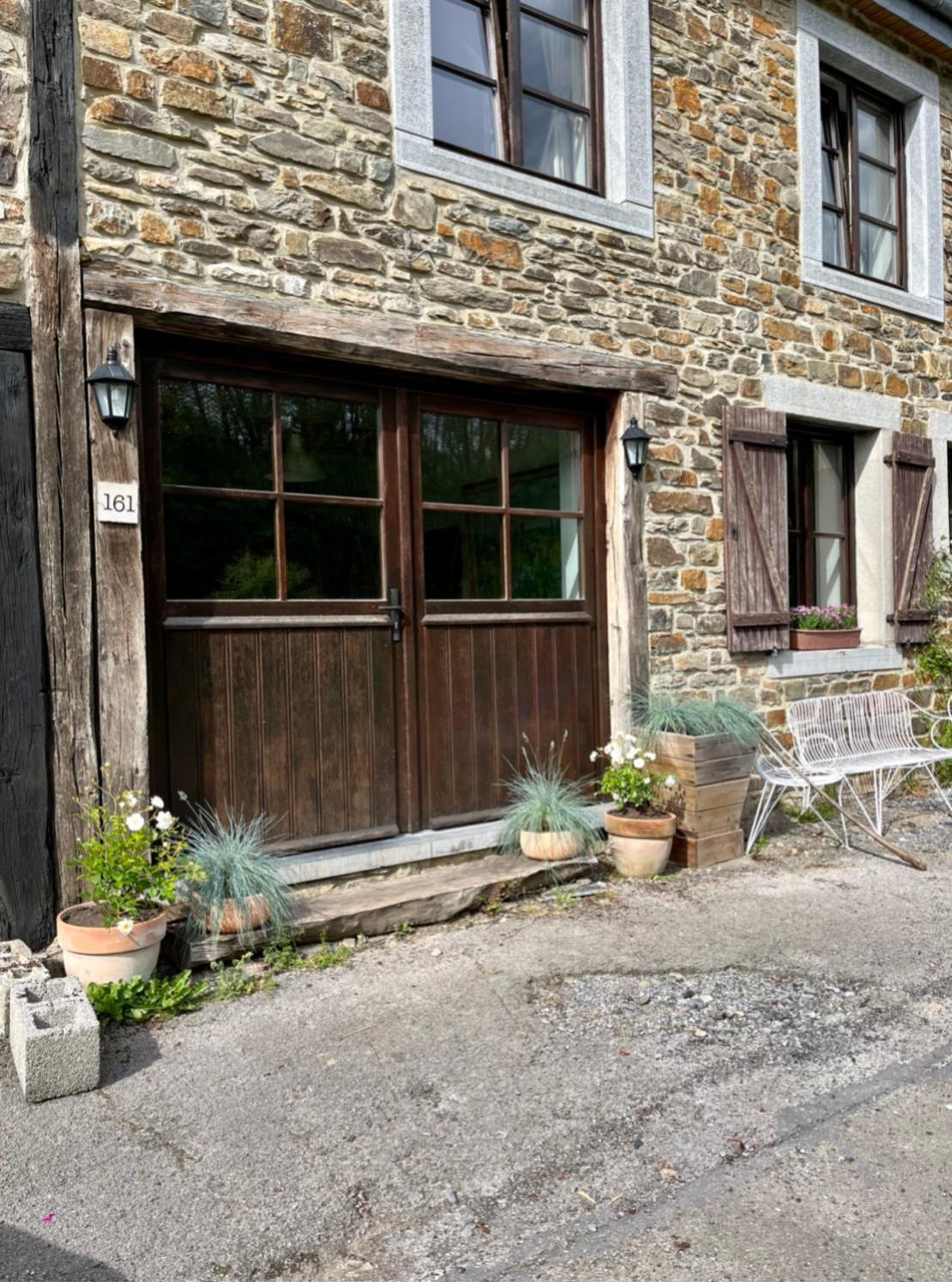 Apartamento Les Ecuries De Lesse Libin Exterior foto